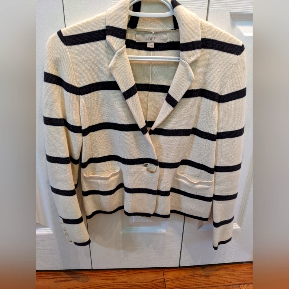 Women's Sweater Jacket